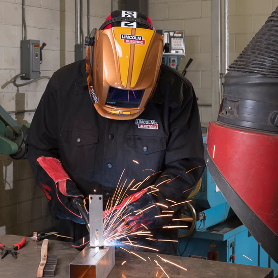 Lincoln Viking 3350 4C Terracuda 4th Ghttps://www.millerwelds.ca/?post_type=product&p=9610&preview=trueen Welding Helmet - K3039-4 - Image 2